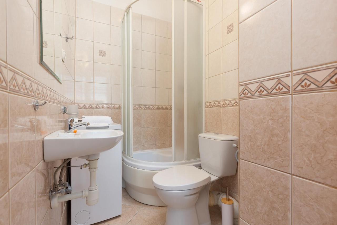 Apartamento Metro Politechnika Studio Konstytucji By Renters Varsovia Exterior foto